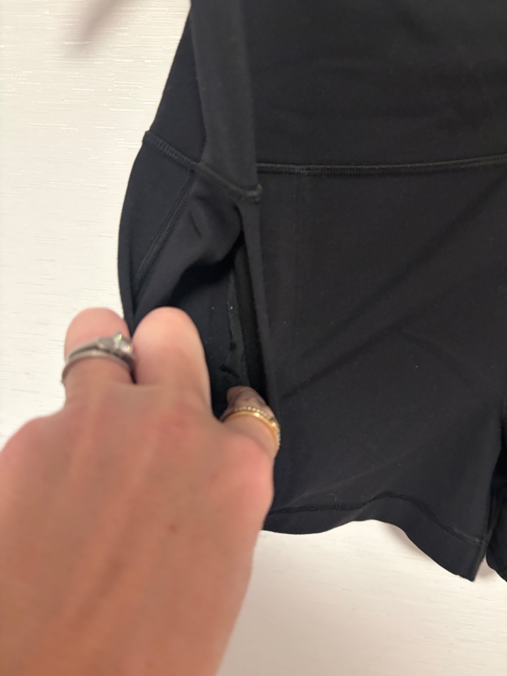 Lululemon High Rise Align Classic Fit 3” Short - Picture 5 of 6